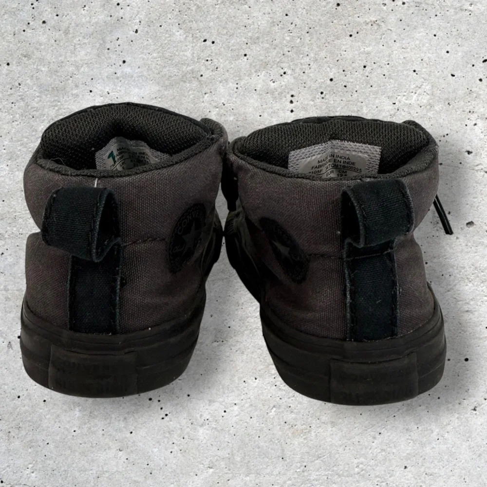Baby Converse All Star size 5
